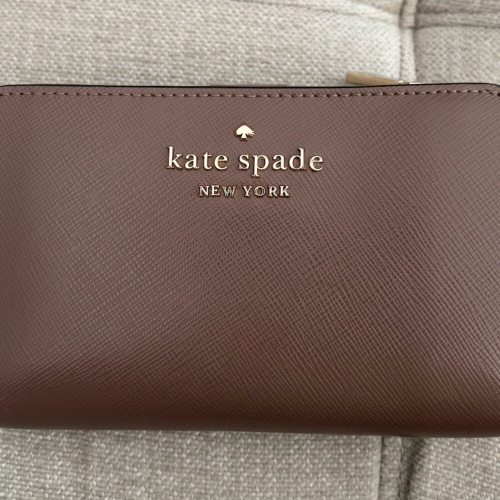 ✨ Authentic Kate Spade Saffiano Leather Medium Bifold Wallet ✨